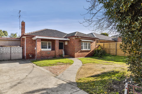 55 Waiora Road, Heidelberg Heights