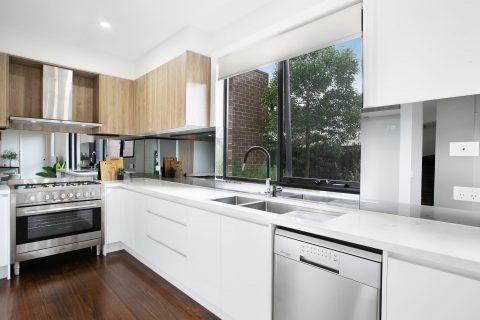 2/16 David Street